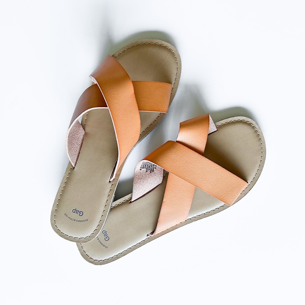 Gap Tan Slides across Cross